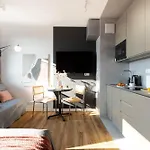 Wiktoryn 234 Superapart - With Air Conditioner